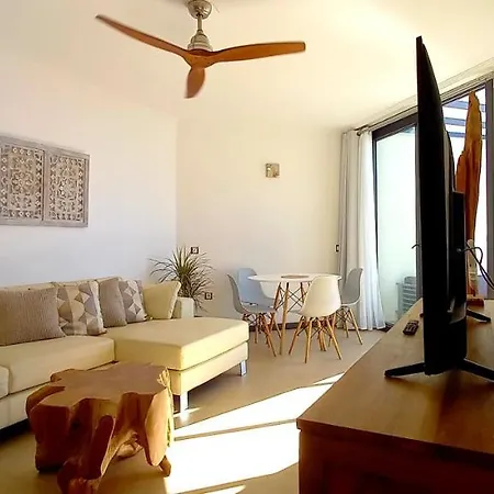 Апартаменты Nautilus Sea View *