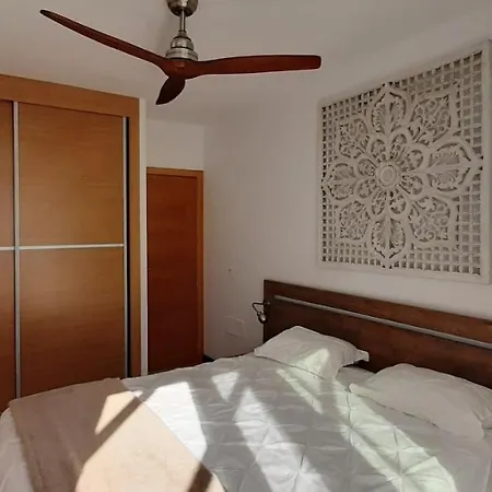 Nautilus Sea View Апартаменты